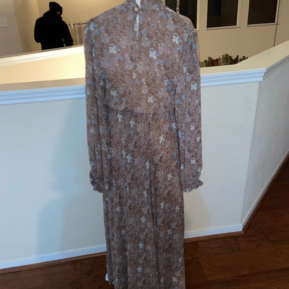 BRAND NEW FAL MAXI DRESS - Picture 4 of 6